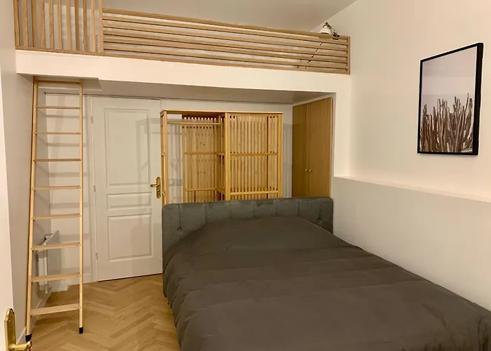 Charming Loft Style Appartment In Center Of Marais