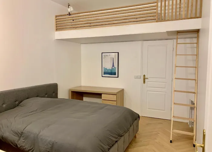 Charming Loft Style Appartment In Center Of Marais